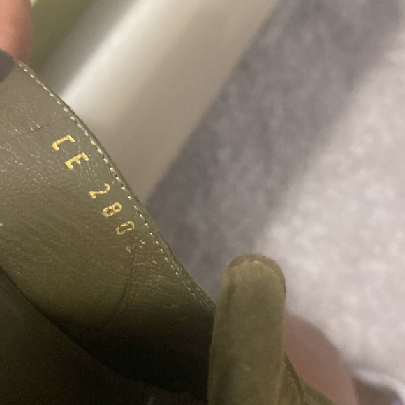 Authentic ysl shoes only worn once - Picture 5 of 5